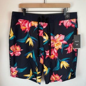 RVCA Mens ‘Industry’ Black Tropical Swim Trunks NWT | Size 36